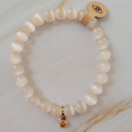 Armband mit natürlichem Cat's Eye Stein – weiß / rosé schimmer mit Diamant Charm