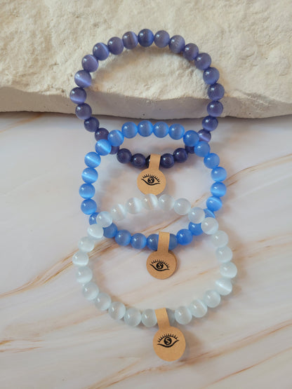 Armband mit natürlichem Cat's Eye Stein – weiß mit grau Schimmer